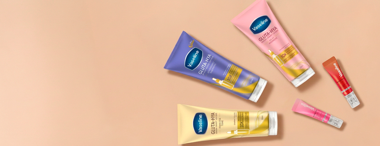 Сияйна кожа и хидратирани устни: новото поколение грижа с Vaseline Gluta-Hya