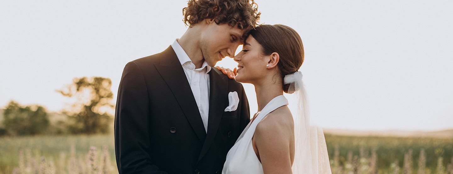 Най-актуалните булчински прически за 2026 г.