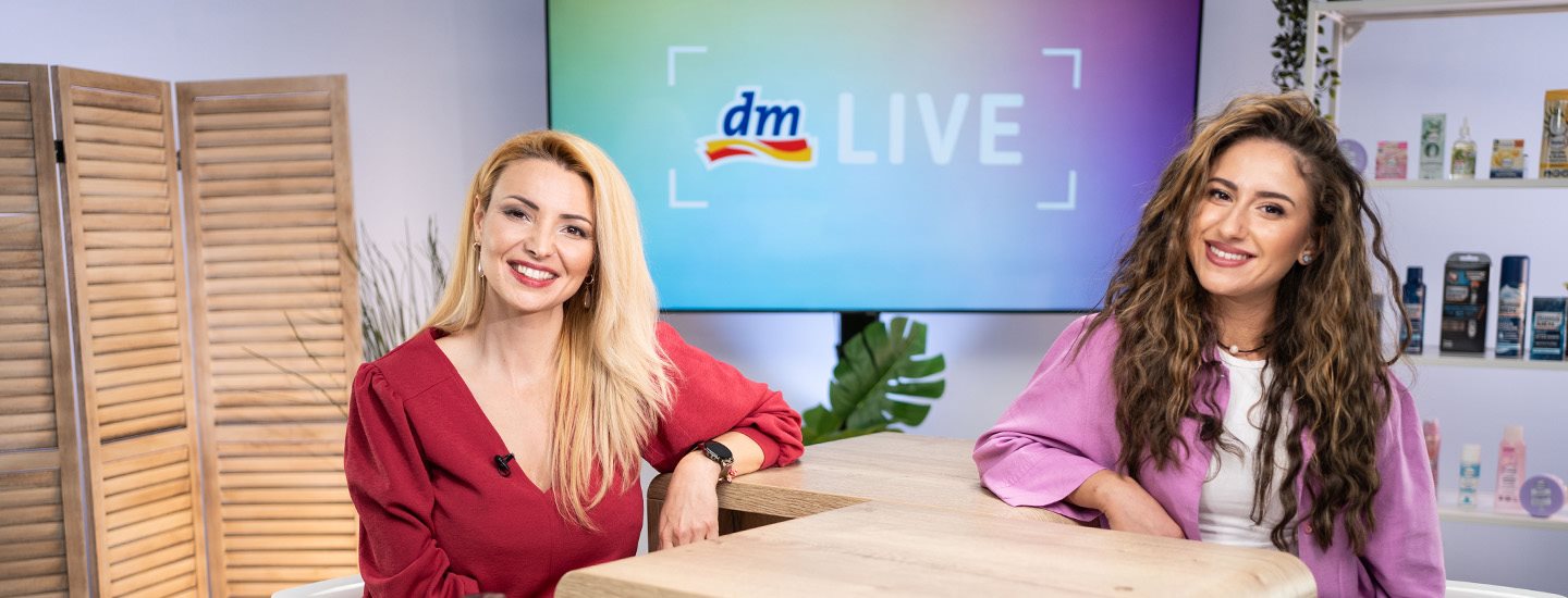 dmLIVE: 1 година пазаруване на живо в Моят dm-App!