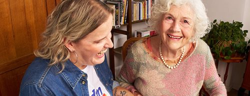 Как това да помагаш на другите променя и нас самите?