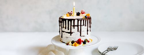 Рецепта за мини шоколадова торта с лимонов фростинг