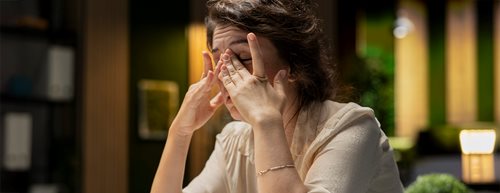 Силата на хормоните: Как влияят на съня, настроението и тялото ни